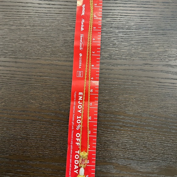 Gold Toned Hourglass Pendant Necklace Vintage Avon i believe Timeless Sands - Picture 6 of 7